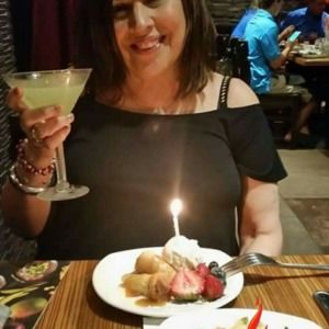 Meet your Posher, Roseann